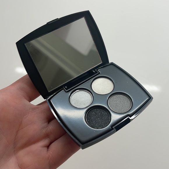 Brand new Lancôme 4 eyeshadows palette with mirror - Picture 3 of 5